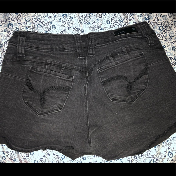 WannaBetaButt Black Jean Shorts - Picture 2 of 3